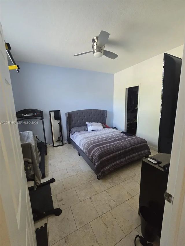 7950 Nw 108th Place, Doral