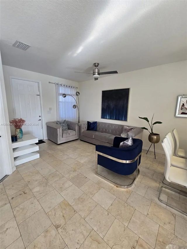 3 of 23 - 7950 Nw 108th Place, Doral, FL