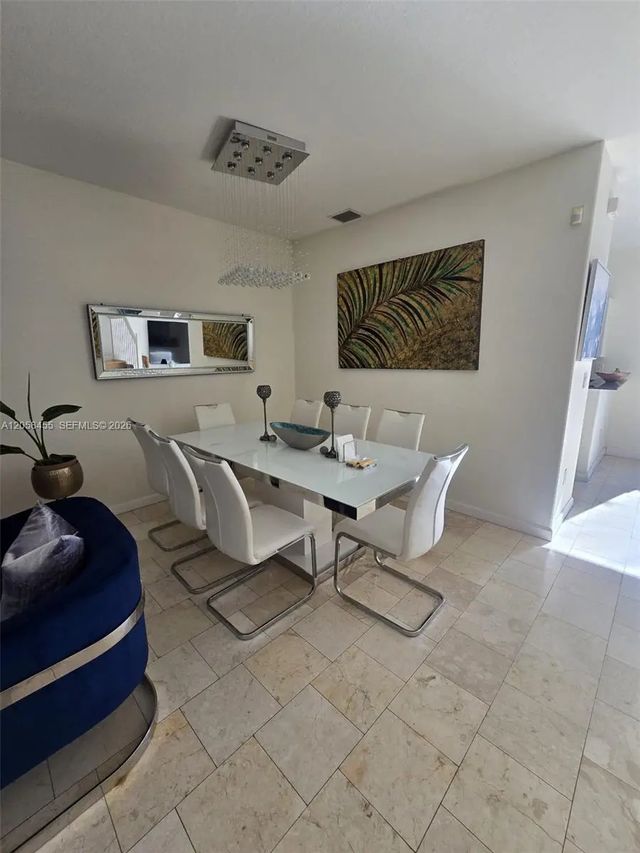 4 of 23 - 7950 Nw 108th Place, Doral, FL