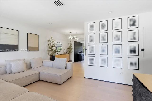 5 of 36 - 6321 Sw 21st Street, Miami, FL
