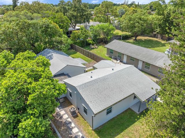 5 of 35 - 1223-1225 Nw 6th Avenue, Fort Lauderdale, FL