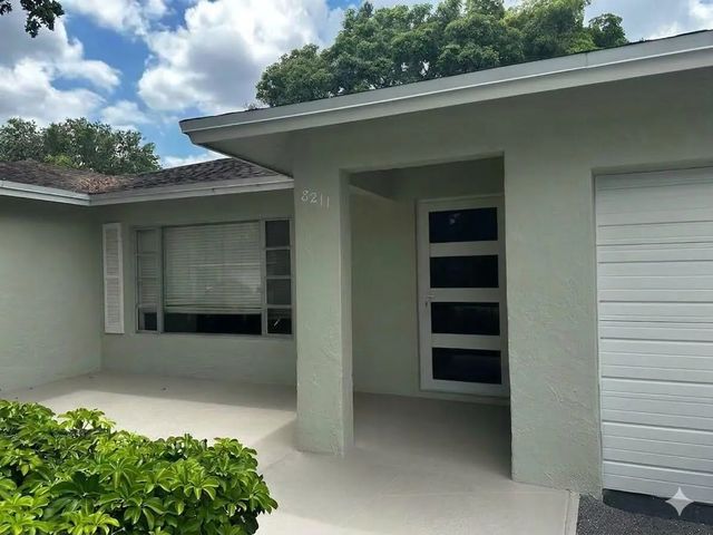 3 of 20 - 8211 Nw 91st Avenue, Tamarac, FL