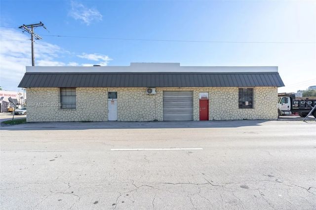 3 of 23 - 921 N 21st Avenue, Hollywood, FL