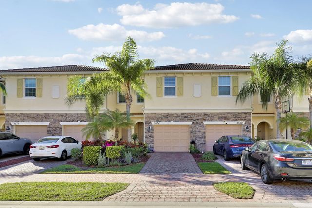9504 Sw Merlin Court, Stuart
