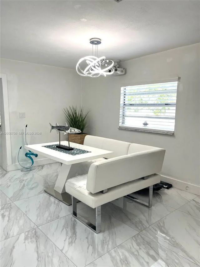 5 of 22 - 8025 Nw 170th Street, Hialeah, FL