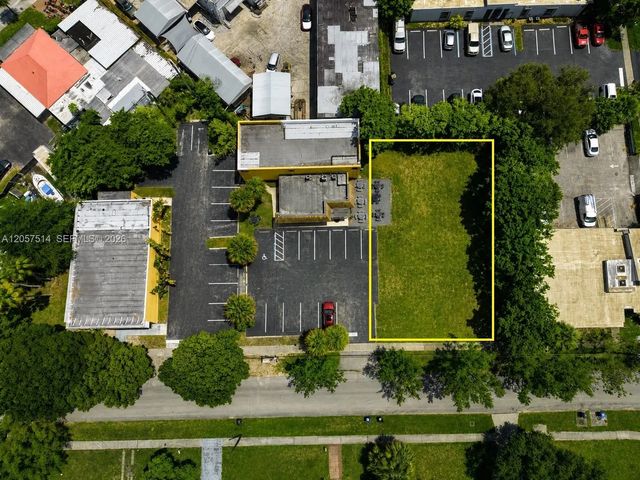 5 of 9 - 1820 Ne 153rd Street, North Miami Beach, FL
