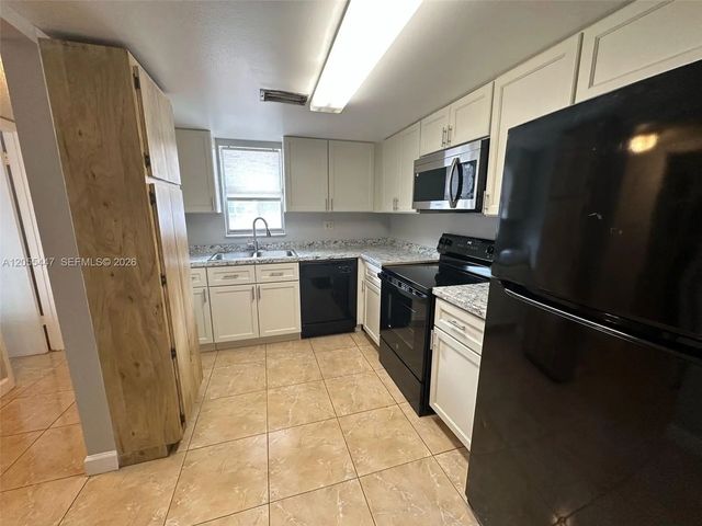 3 of 18 - 4159 Sw 66th Lane #120, Davie, FL