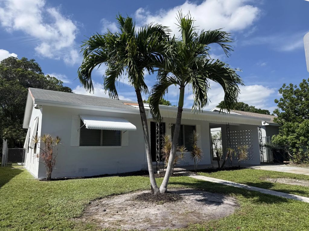 817 S B Street, Lake Worth Beach
