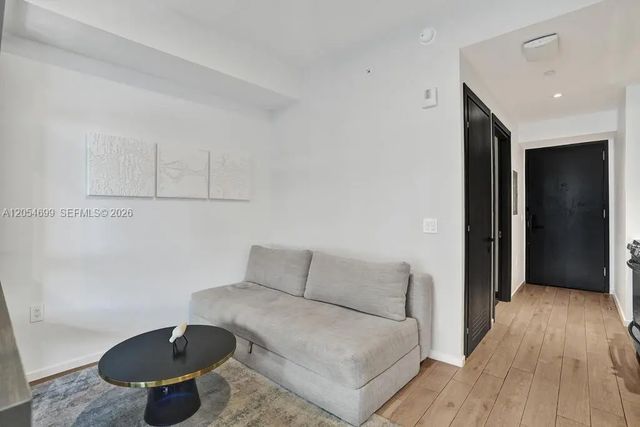5 of 27 - 398 Ne 5th Street #3013, Miami, FL
