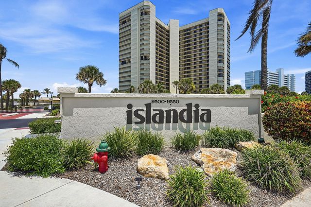 9550 S Ocean Drive #1702, Jensen Beach