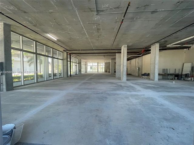 4 of 7 - 2820 Ne 214th Street #4, Aventura, FL