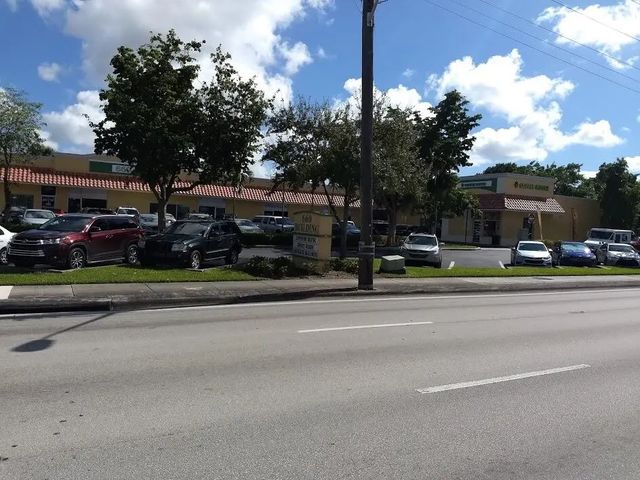 2 of 13 - 660 N State Rd 7, Plantation, FL
