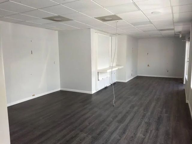 4 of 13 - 660 N State Rd 7, Plantation, FL