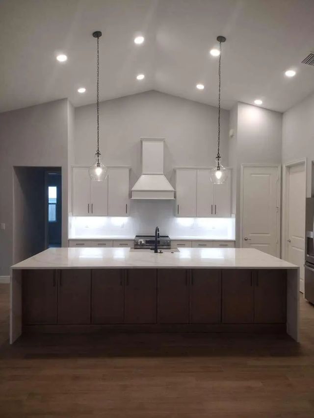 2 of 15 - 662 Ne Waverly Terrace, Jensen Beach, FL