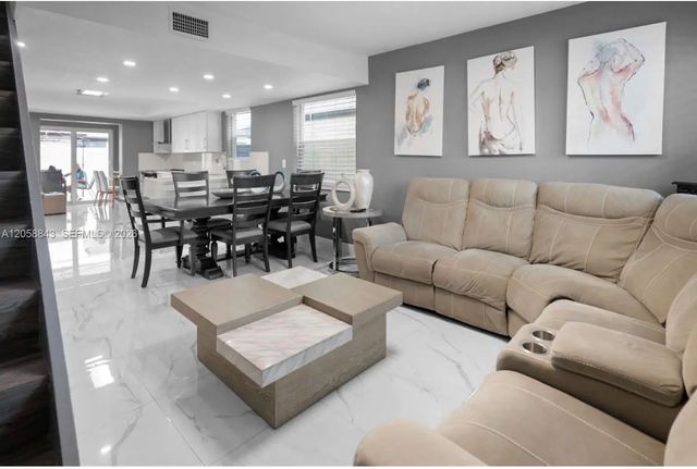 3 of 18 - 1158 W 41st Street #87, Hialeah, FL