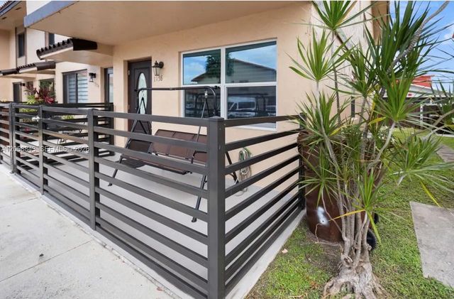 4 of 18 - 1158 W 41st Street #87, Hialeah, FL