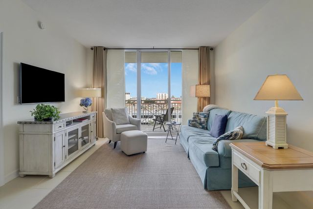 480 Hibiscus Street #821, West Palm Beach