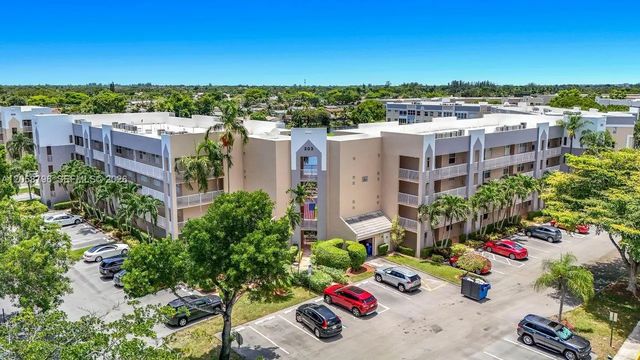 2 of 52 - 10208 Nw 24th Place #205, Sunrise, FL