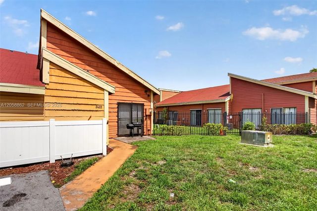 2422 Nw 55th Terrace, Lauderhill