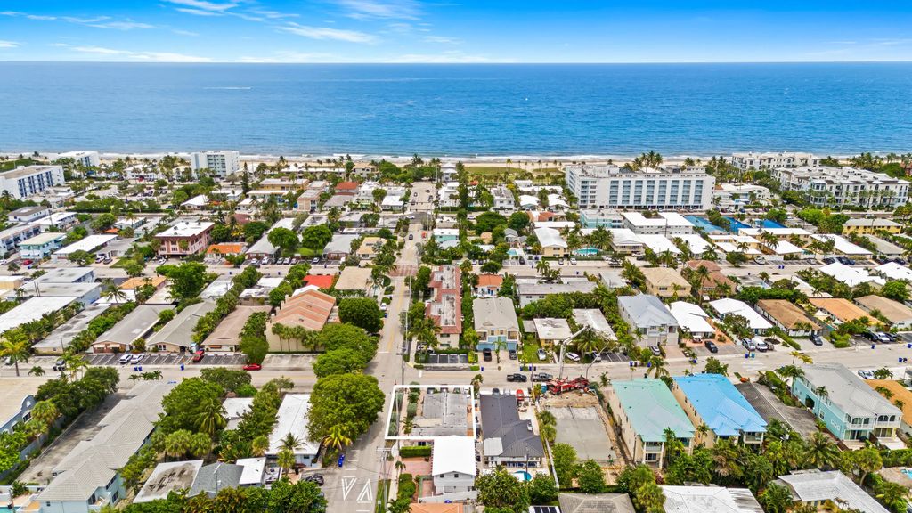 4565 Poinciana Street #1-2, Lauderdale-By-The-Sea