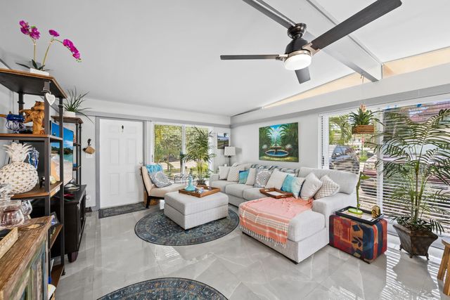 3 of 32 - 4565 Poinciana Street #1-2, Lauderdale-By-The-Sea, FL