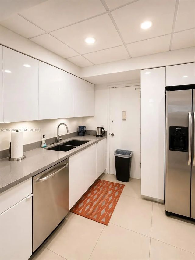3 of 15 - 3505 S Ocean Drive #411, Hollywood, FL