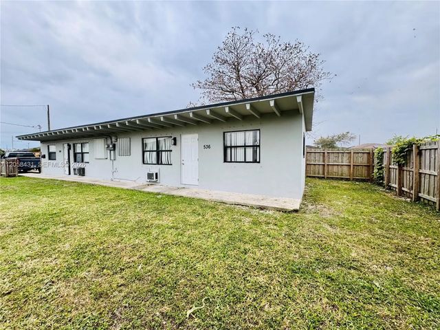 536 Sw 6th Terrace, Homestead