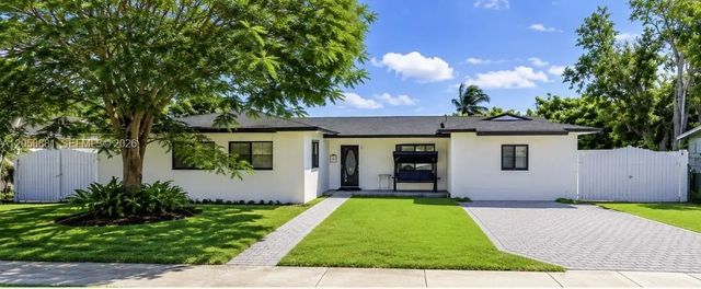 10364 Fairway Heights Boulevard, Miami