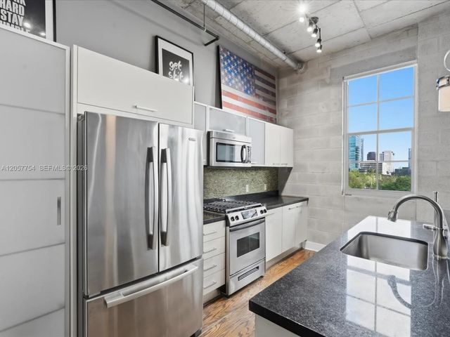 4 of 64 - 410 Nw 1st Avenue #604, Fort Lauderdale, FL