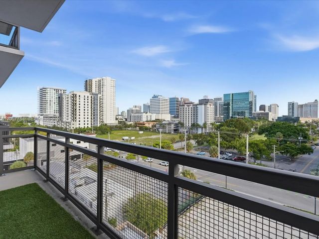 5 of 64 - 410 Nw 1st Avenue #604, Fort Lauderdale, FL