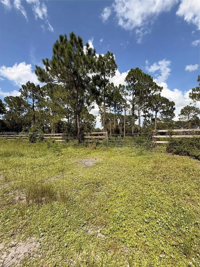 365 N Zambria Street, Clewiston