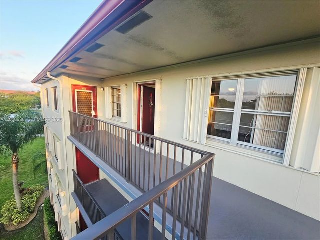 2 of 30 - 13250 Sw 7th Court #402l, Pembroke Pines, FL