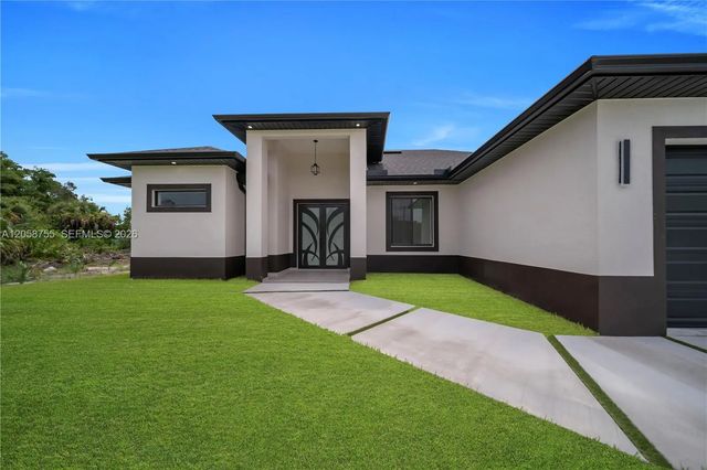 4 of 33 - 731 La Plata Avenue, Lehigh Acres, FL