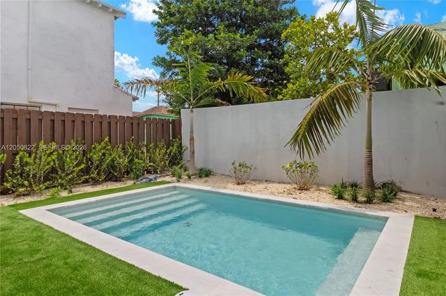3 of 23 - 420 Ne 62nd Street #a, Miami, FL