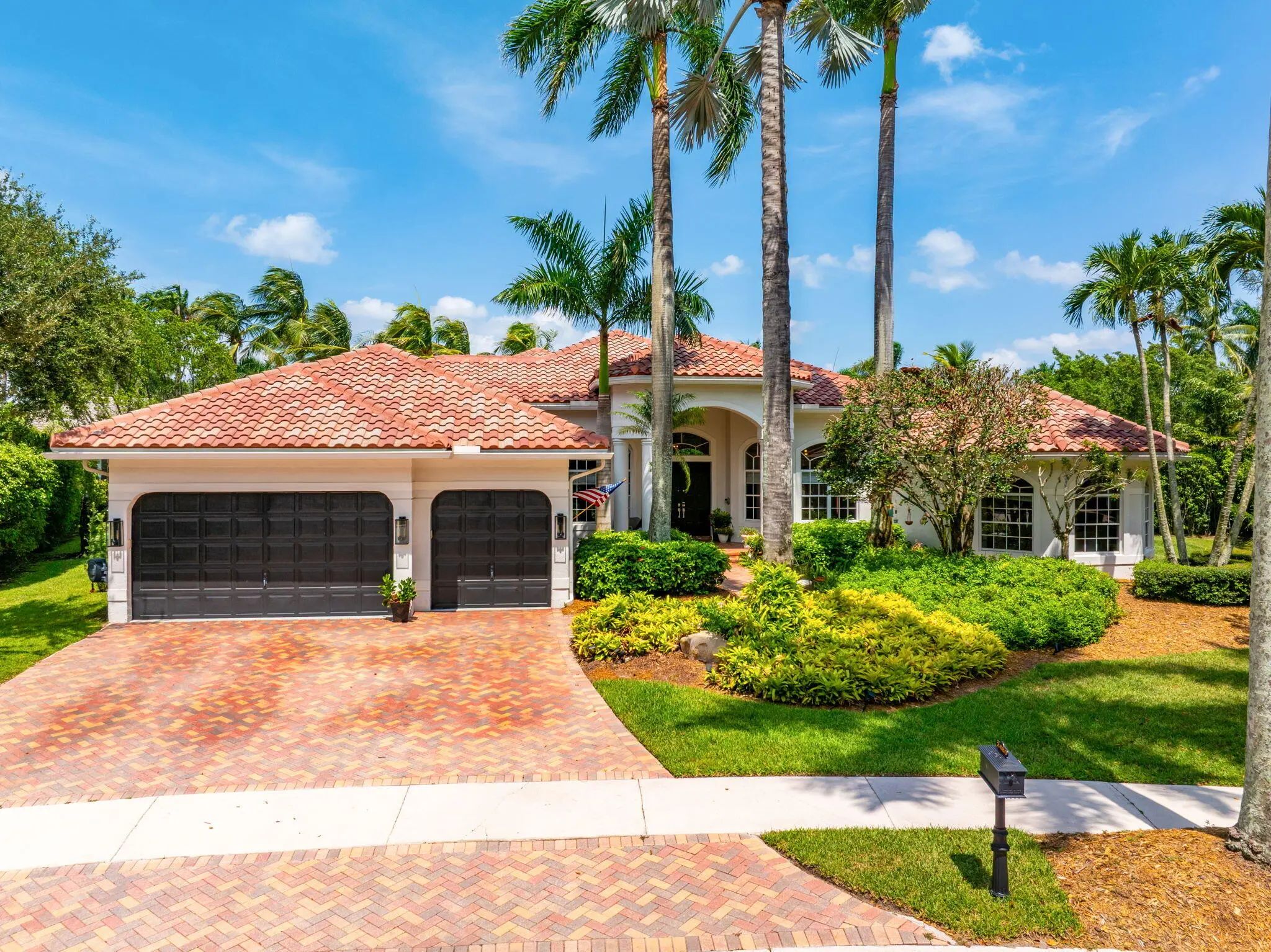 2480 Poinciana Lane, Weston