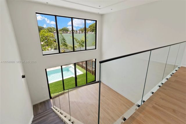 5 of 29 - 420 Ne 62nd Street, Miami, FL