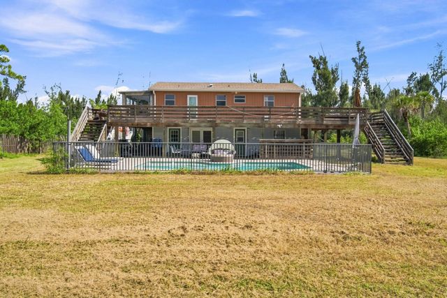 4157 Berkshire Road, St. James City