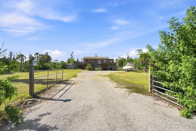 2 of 36 - 4157 Berkshire Road, St. James City, FL