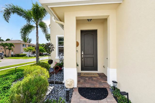4 of 54 - 5652 Caranday Palm Drive, Greenacres, FL