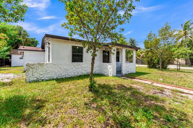 4 of 51 - 1712 Ne 50th Court, Pompano Beach, FL
