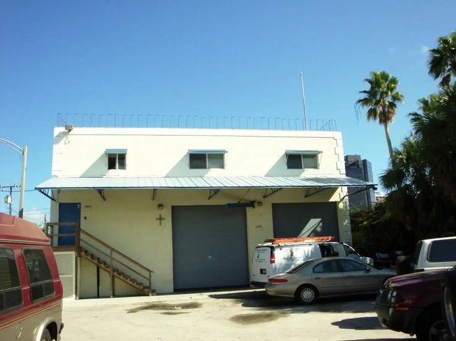 3 of 19 - 420 6th Street, West Palm Beach, FL
