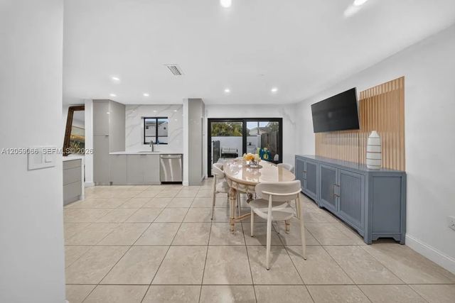 4 of 31 - 12510 Sw 95th Terrace, Miami, FL