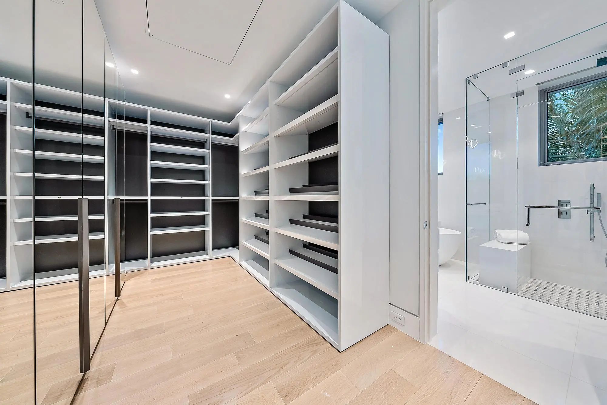 3030 Washington Road, West Palm Beach, FL, 33405