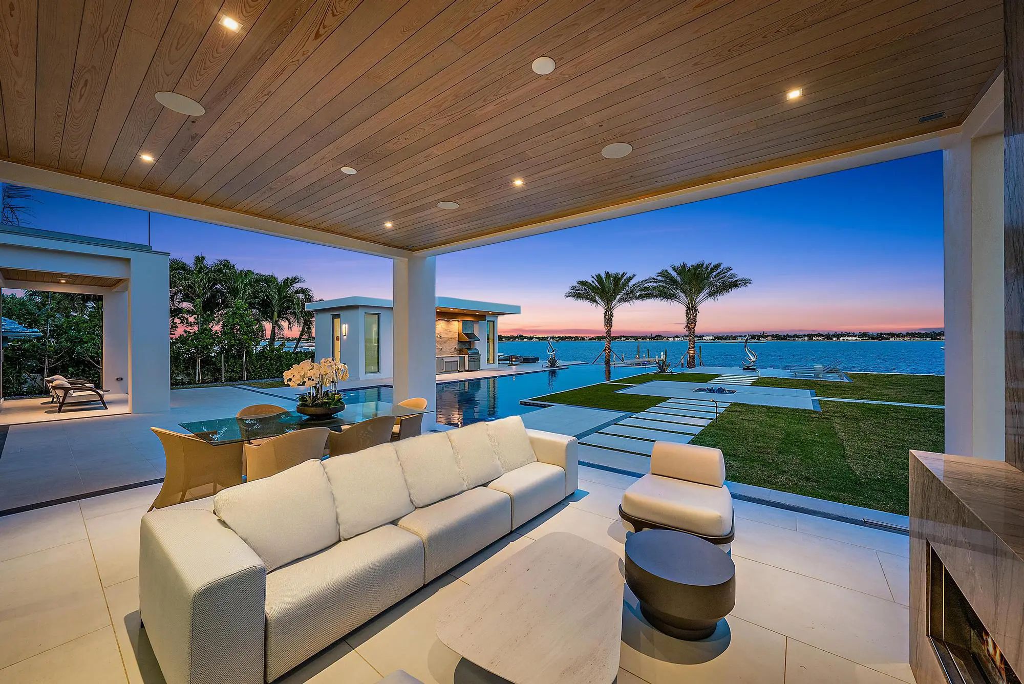 3030 Washington Road, West Palm Beach, FL, 33405