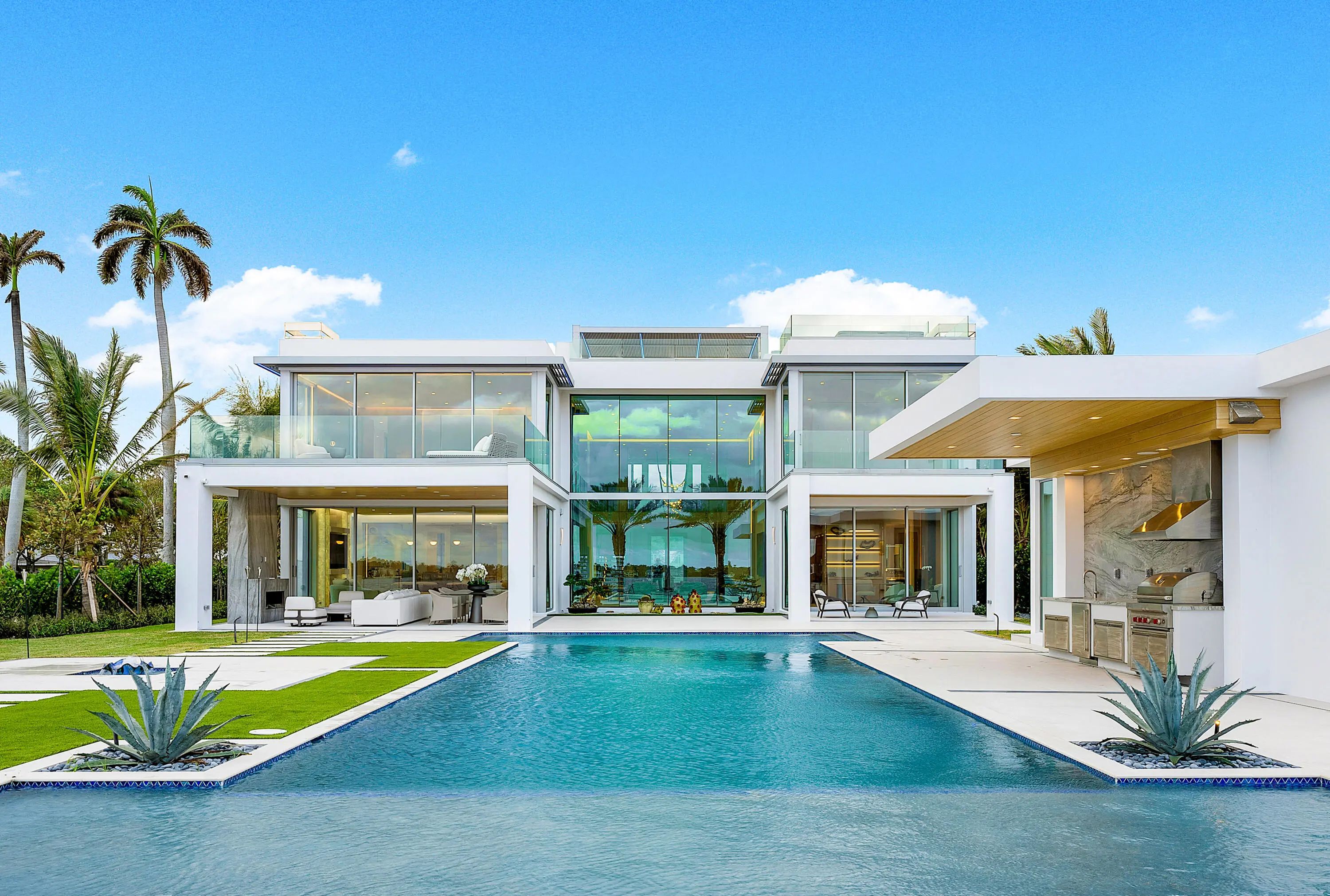 3030 Washington Road, West Palm Beach, FL, 33405