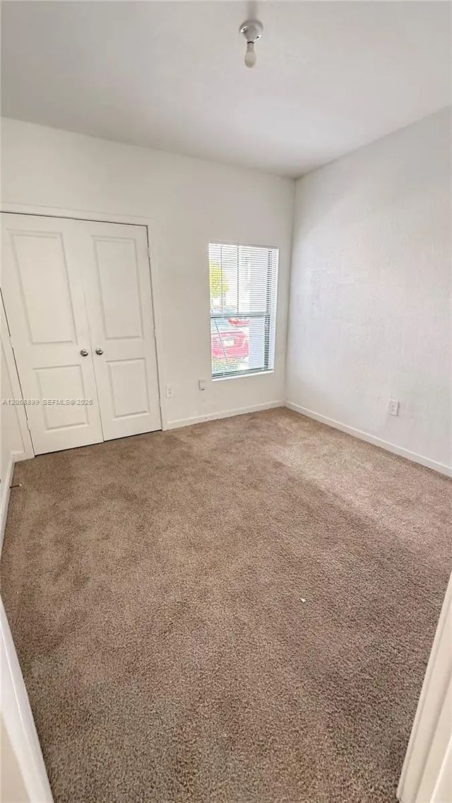 4 of 12 - 322 Ne 1st Drive, Florida City, FL