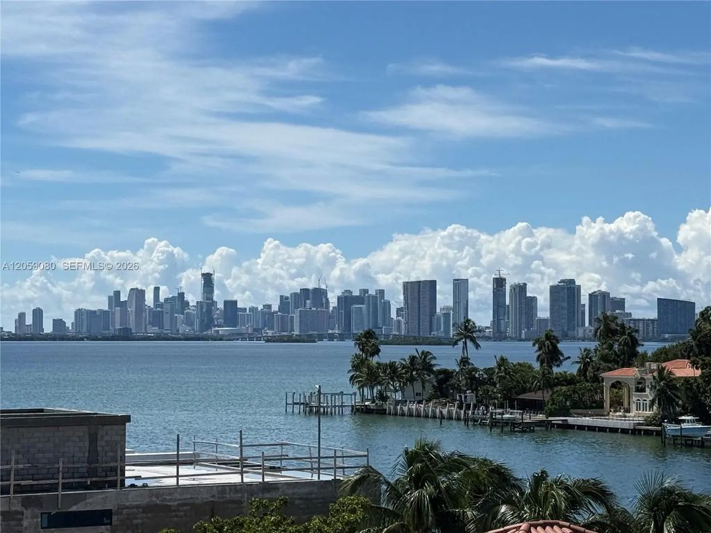 N/A, North Bay Village