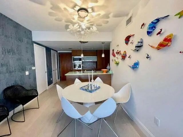 2 of 17 - 5875 Collins Avenue #1606, Miami Beach, FL