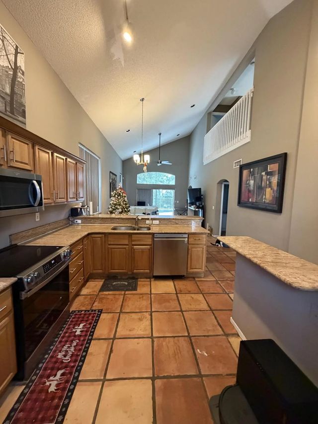5 of 31 - 5655 La Quinta Court, Lake Worth, FL