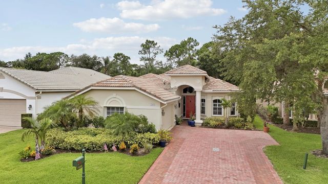 4 of 57 - 7664 Greenbrier Circle, Port St. Lucie, FL